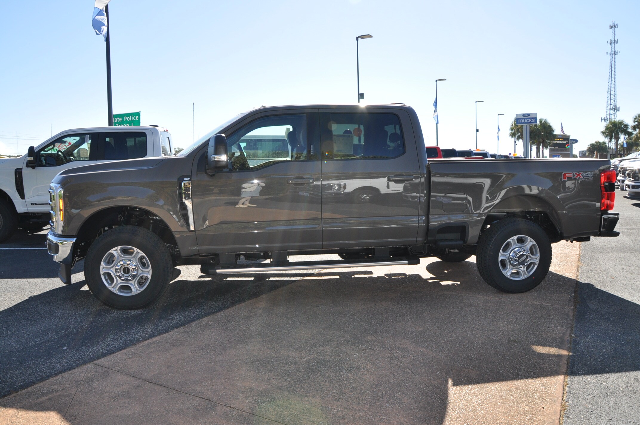 2026 Ford F-250 XLT photo 2