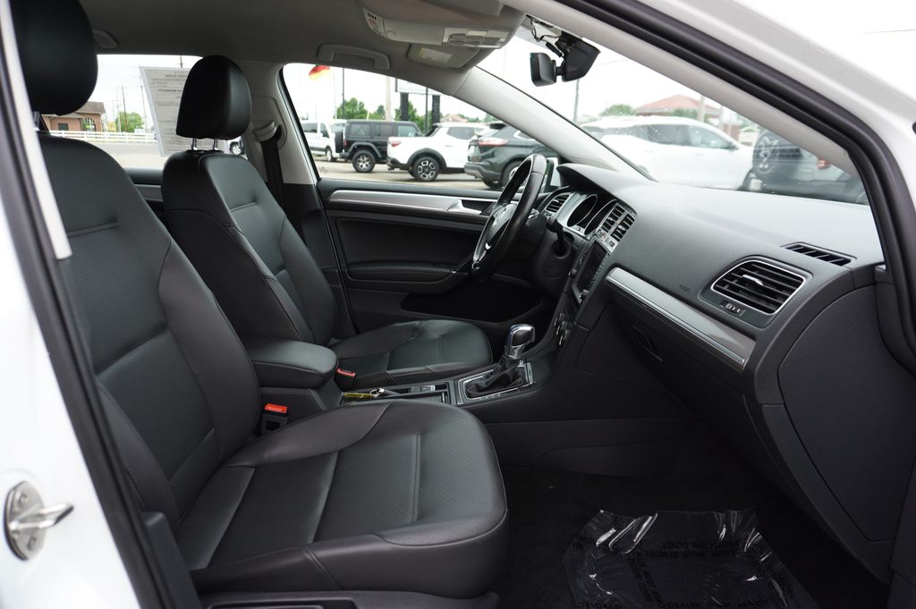 used 2016 Volkswagen e-Golf car, priced at $10,482