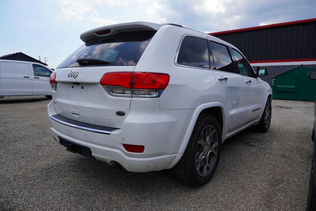2020 Jeep Grand Cherokee Overland photo 3