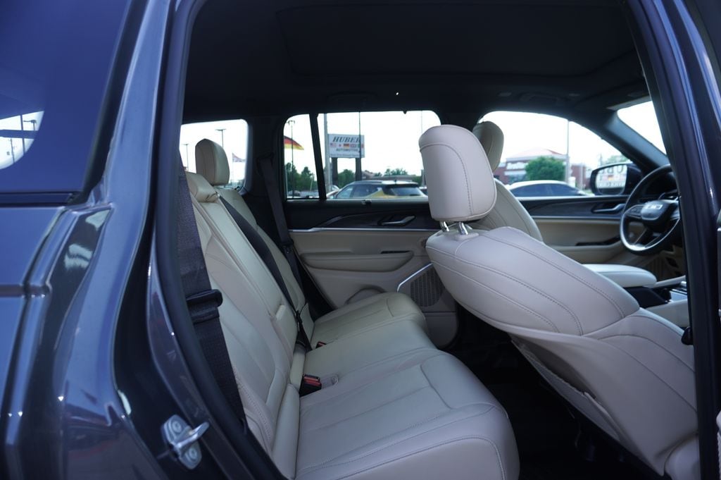 used 2022 Jeep Grand Cherokee 4xe car, priced at $28,134