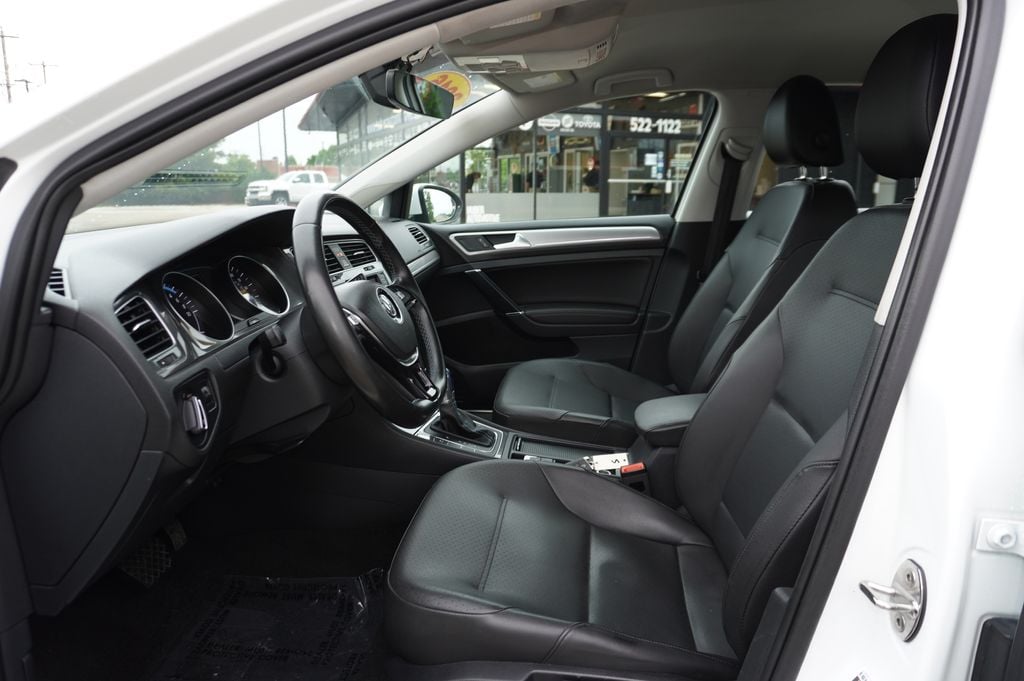 used 2016 Volkswagen e-Golf car, priced at $10,482