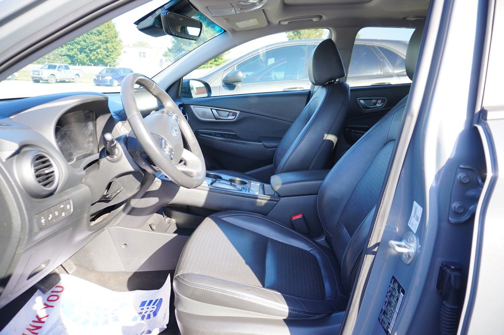 2021 Hyundai Kona Electric Ultimate photo 2