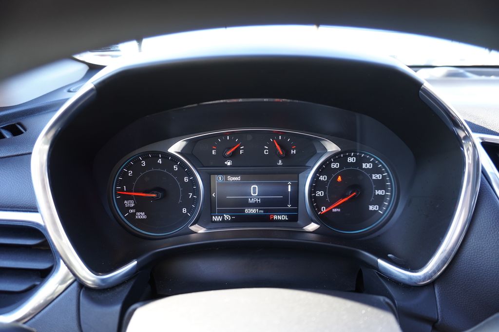 used 2023 Chevrolet Equinox car, priced at $17,666