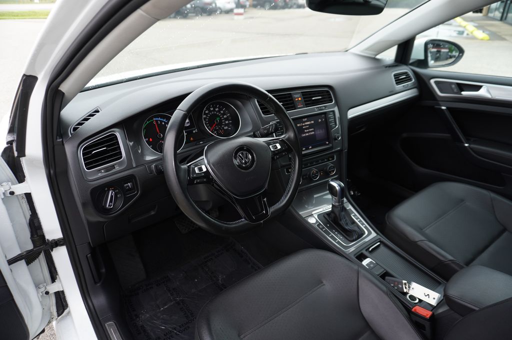 used 2016 Volkswagen e-Golf car, priced at $10,482