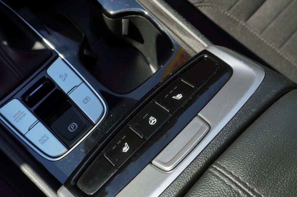 used 2024 Hyundai Santa Cruz car, priced at $29,165