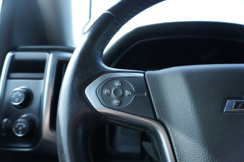 used 2015 Chevrolet Silverado 1500 car, priced at $21,656