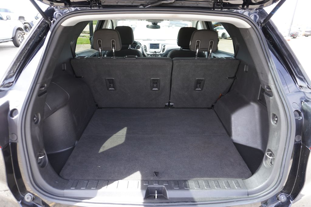 used 2020 Chevrolet Equinox car, priced at $14,961