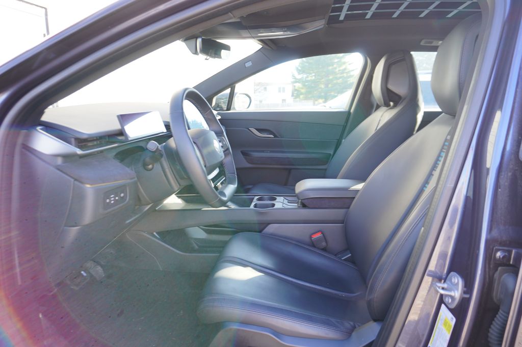 2023 Fisker Ocean Extreme photo 2