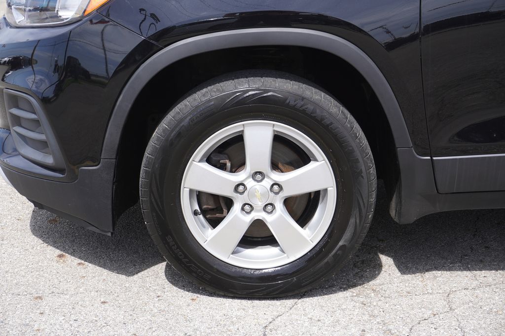 used 2020 Chevrolet Trax car, priced at $12,565