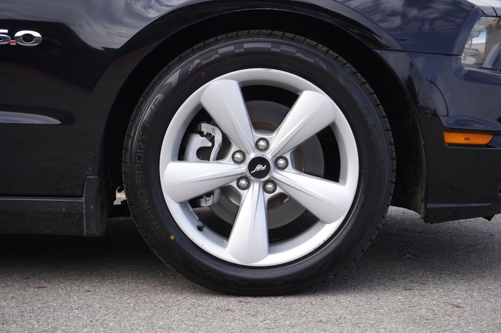 used 2013 Ford Mustang car, priced at $22,627