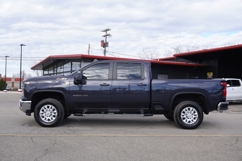 used 2024 Chevrolet Silverado 2500 HD car, priced at $54,328