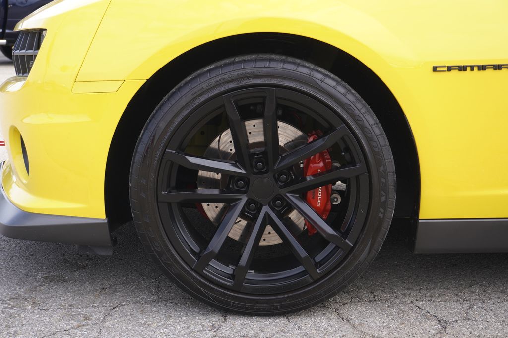 used 2010 Chevrolet Camaro car, priced at $28,138