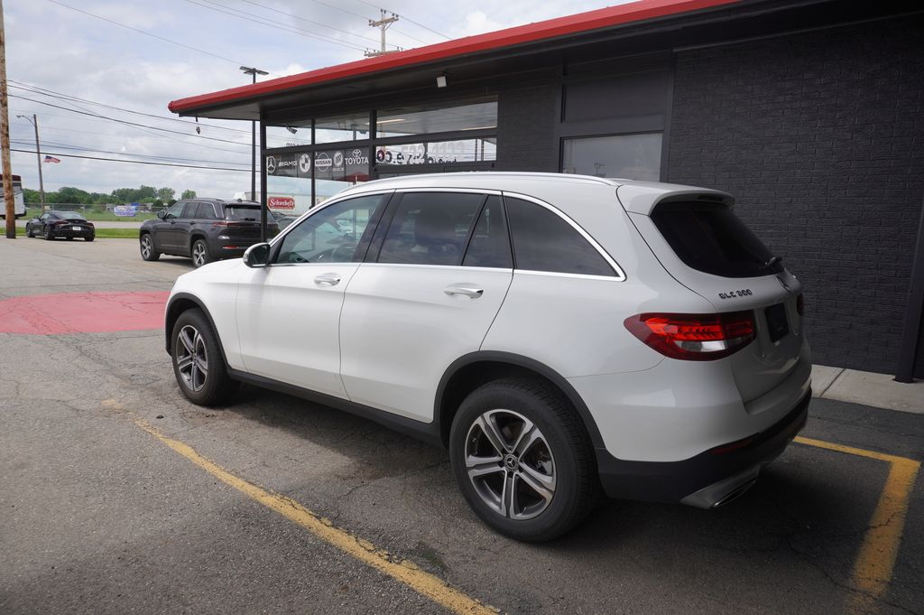 used 2019 Mercedes-Benz GLC 300 car, priced at $22,010