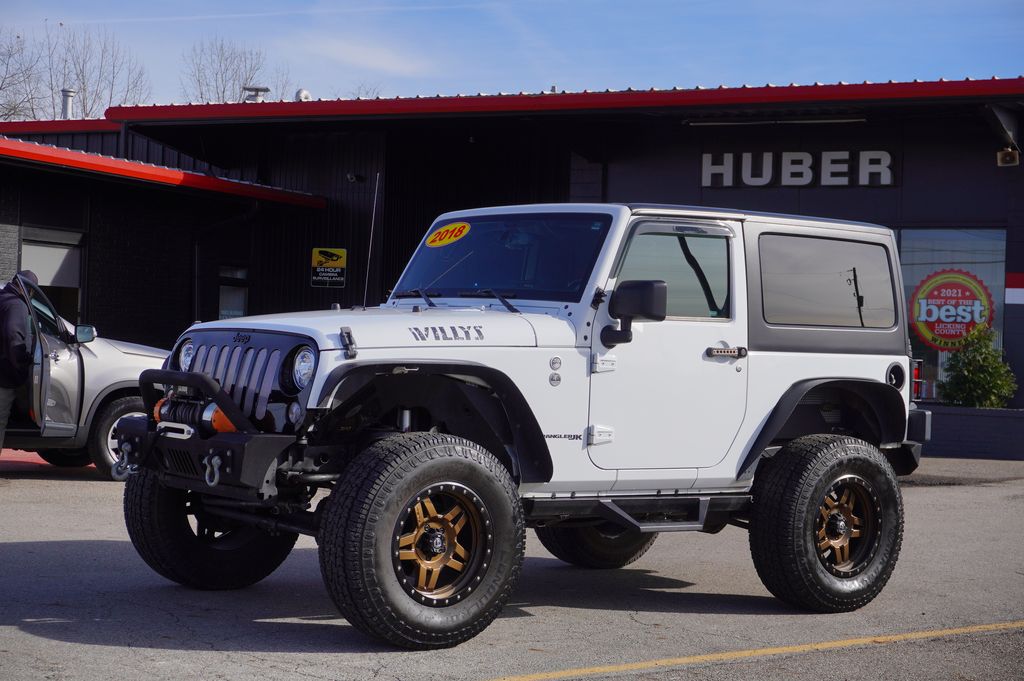 2018 Jeep Wrangler Willys Wheeler's photo