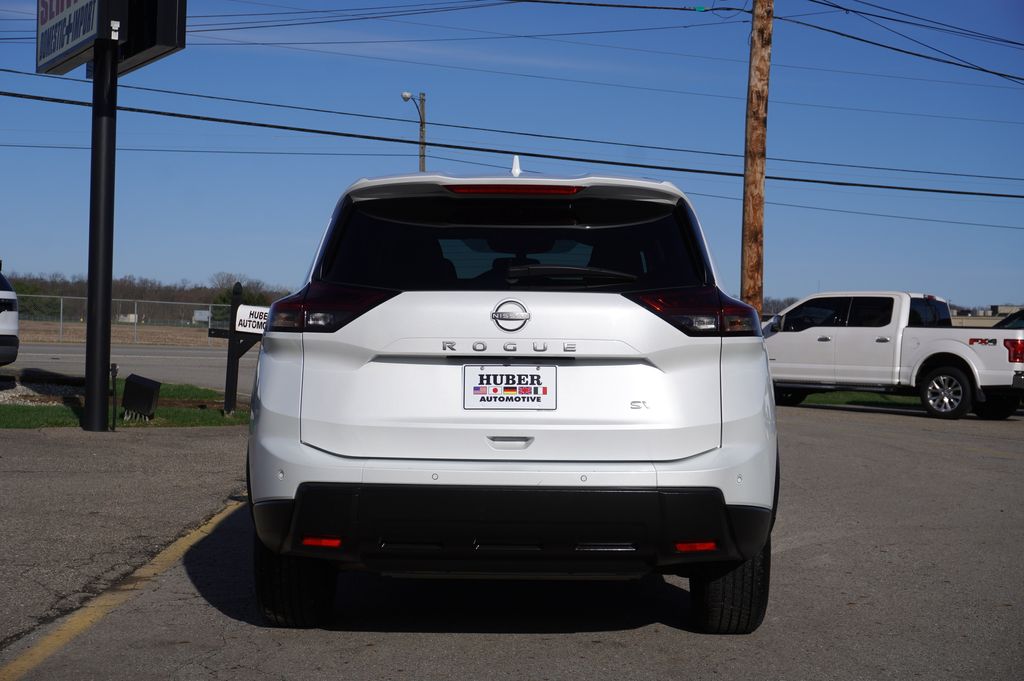 used 2024 Nissan Rogue car, priced at $18,221