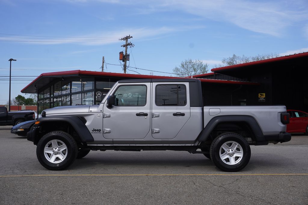 used 2020 Jeep Gladiator car, priced at $23,820