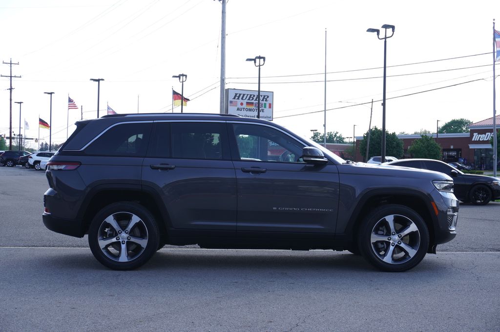 used 2022 Jeep Grand Cherokee 4xe car, priced at $28,134