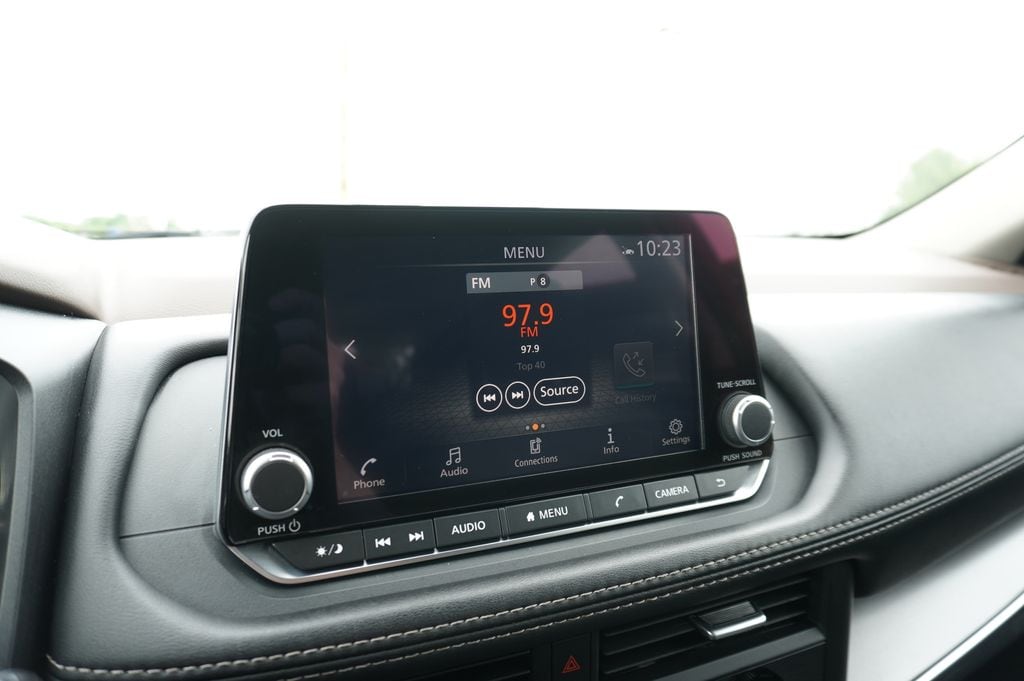 used 2023 Nissan Rogue car, priced at $21,034