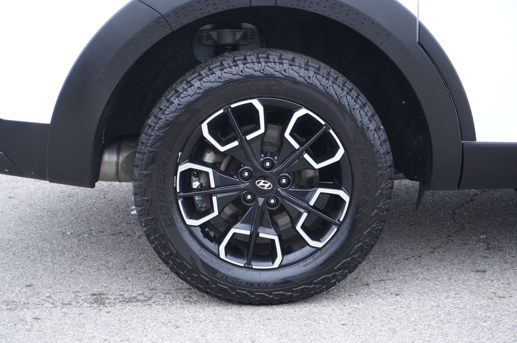used 2022 Hyundai Santa Cruz car, priced at $18,707
