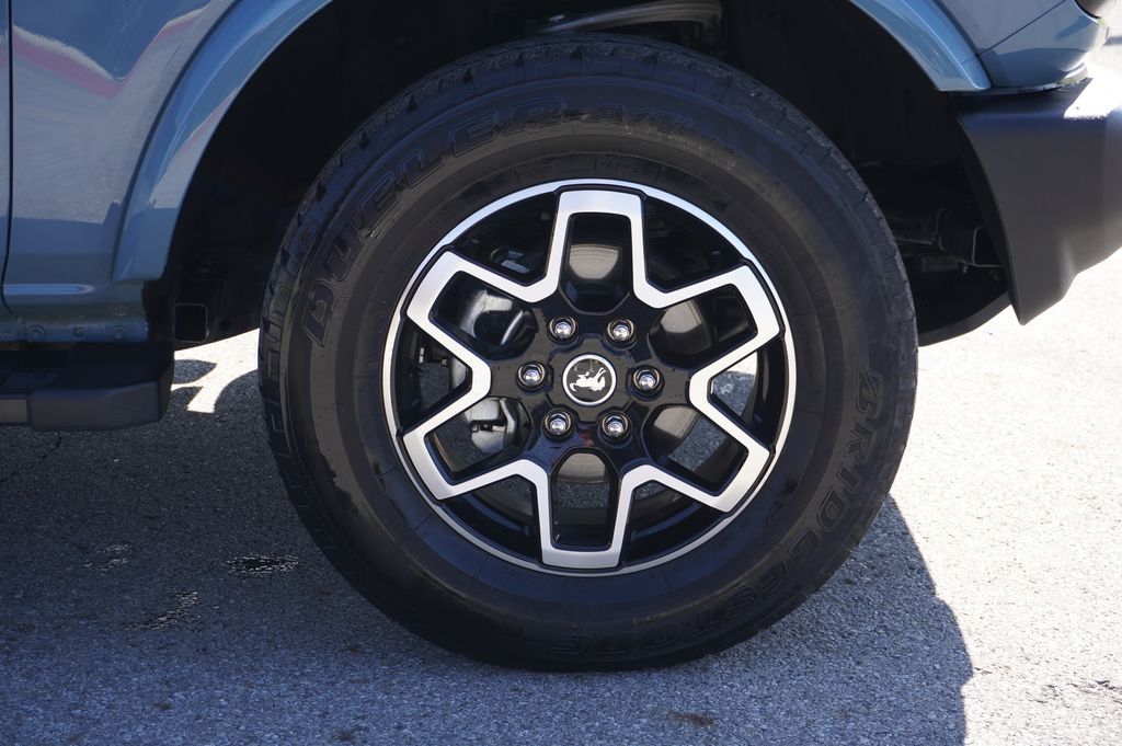 used 2023 Ford Bronco car, priced at $39,618