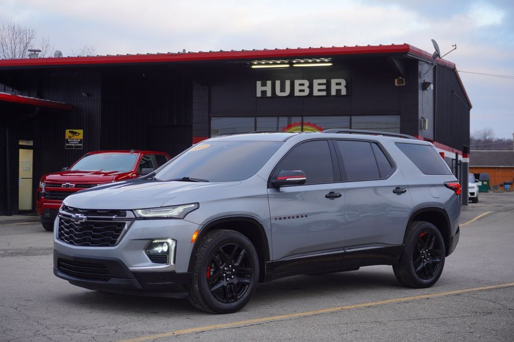 2023 Chevrolet Traverse Premier's photo