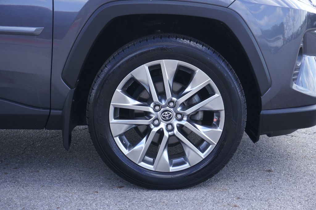 used 2019 Toyota RAV4 car, priced at $24,836