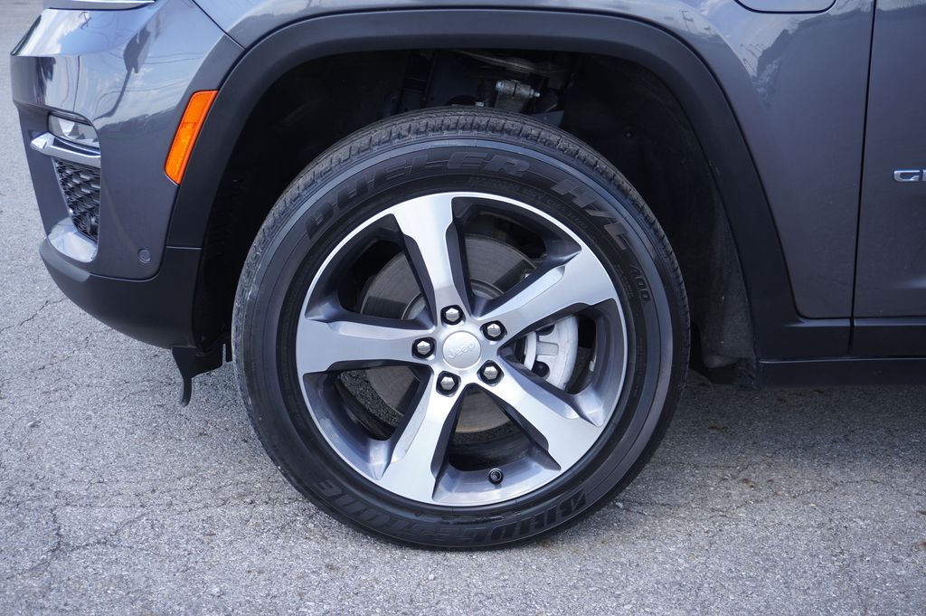 used 2022 Jeep Grand Cherokee 4xe car, priced at $28,134