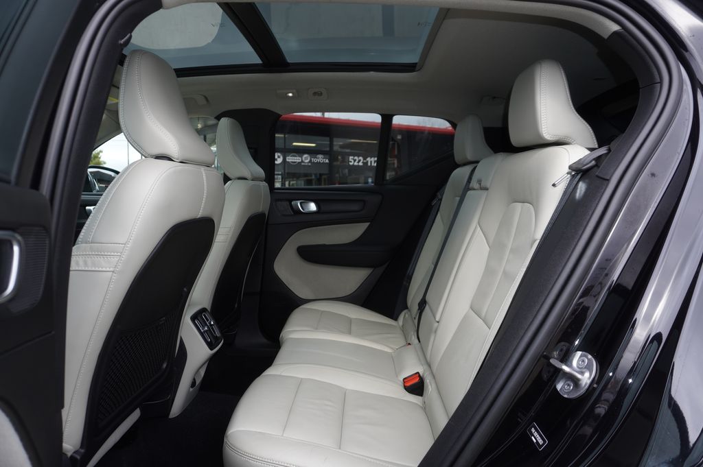 used 2023 Volvo XC40 car, priced at $22,421