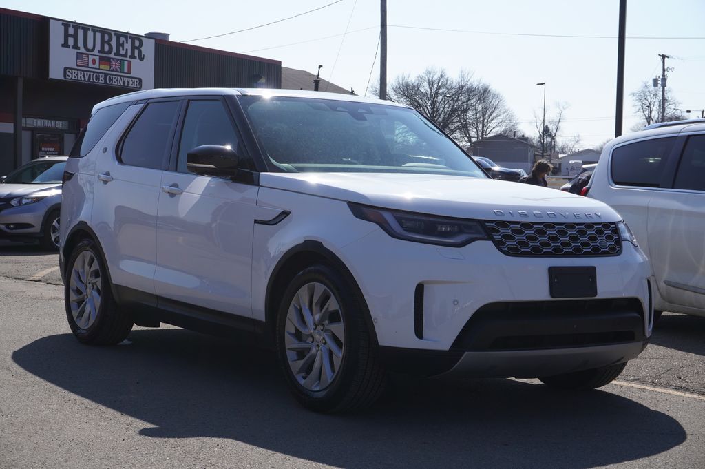 used 2024 Land Rover Discovery car, priced at $31,065