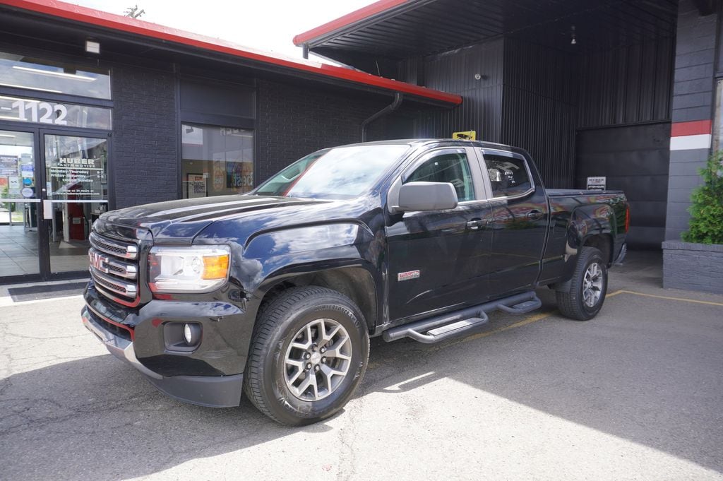 2017 GMC Canyon 4WD SLE Crew Cab Short Box's photo