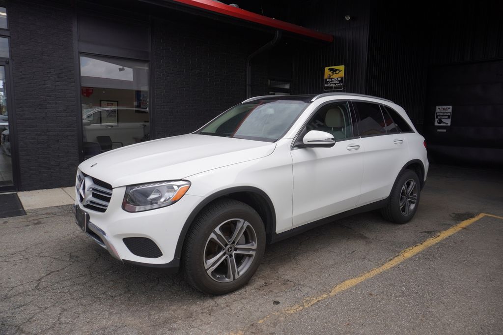 used 2019 Mercedes-Benz GLC 300 car, priced at $22,010