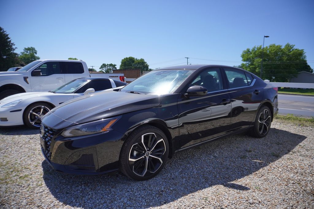used 2023 Nissan Altima car, priced at $24,995