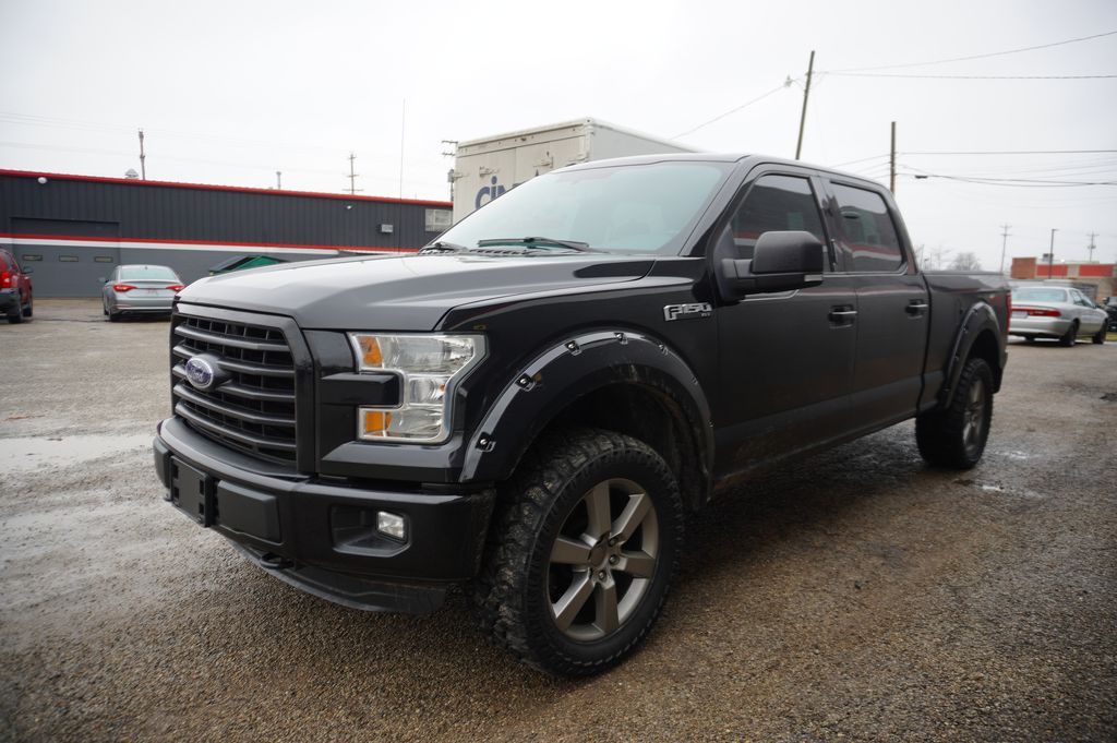 2016 Ford F-150 XLT's photo