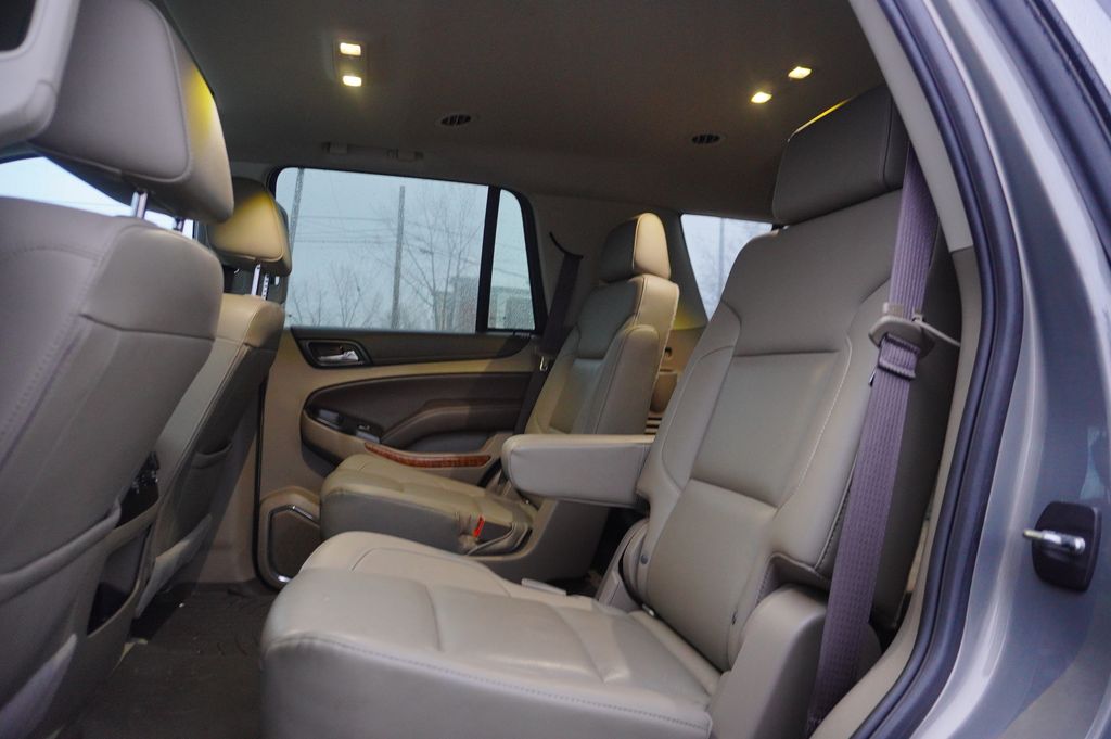2018 Chevrolet Tahoe Premier photo 4