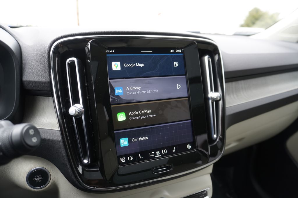 used 2023 Volvo XC40 car, priced at $22,421