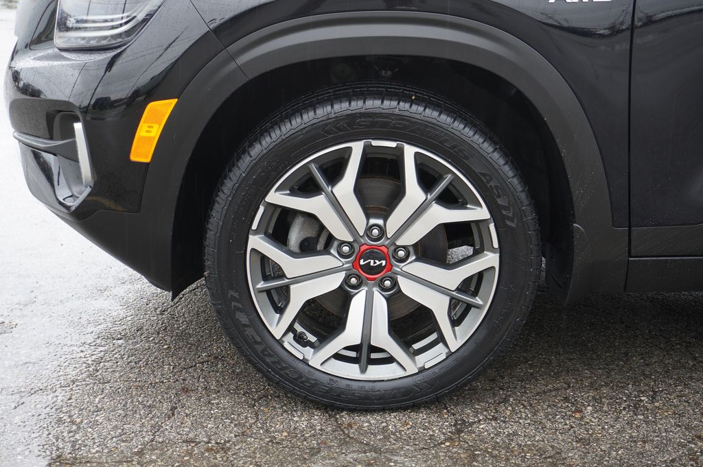 used 2022 Kia Seltos car, priced at $21,447