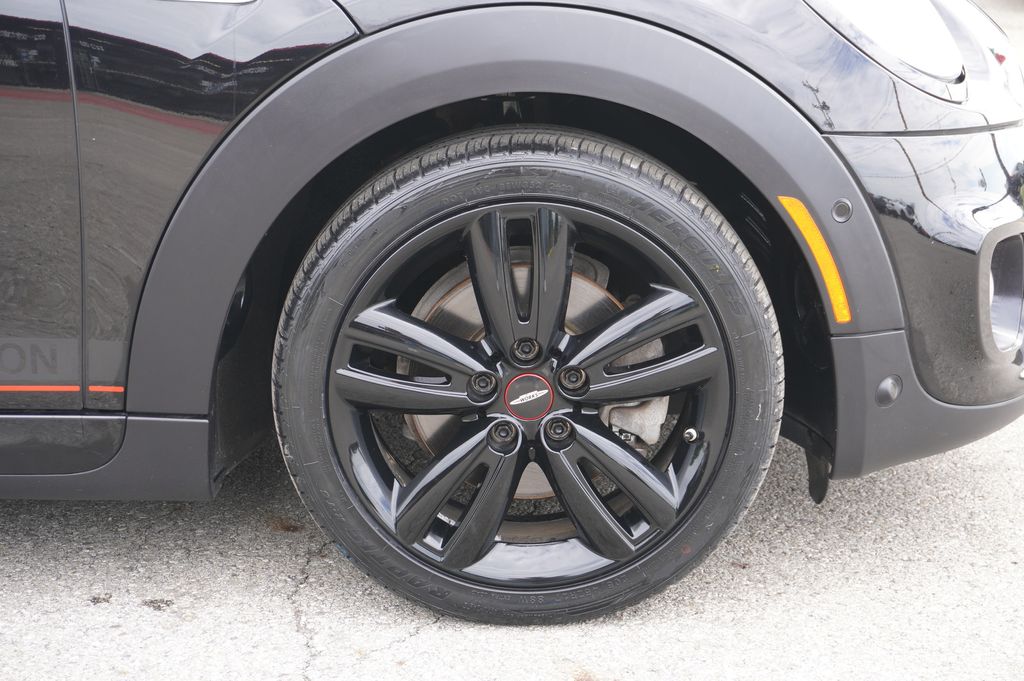 used 2018 MINI Hardtop 4 Door car, priced at $13,877
