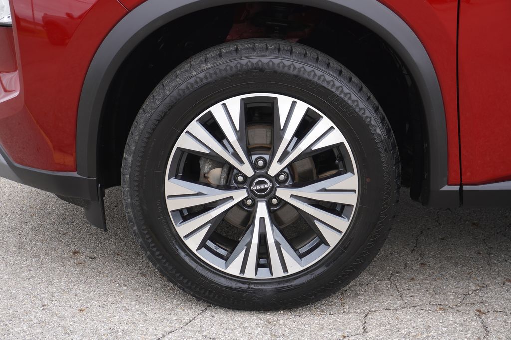 used 2023 Nissan Rogue car, priced at $21,034