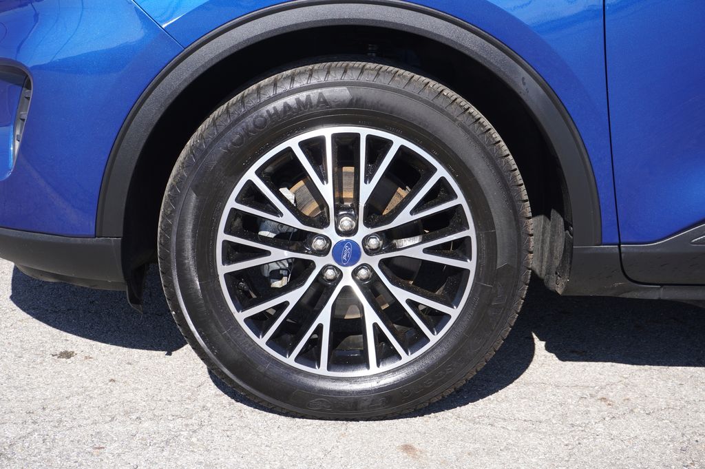 used 2022 Ford Escape PHEV car, priced at $19,936