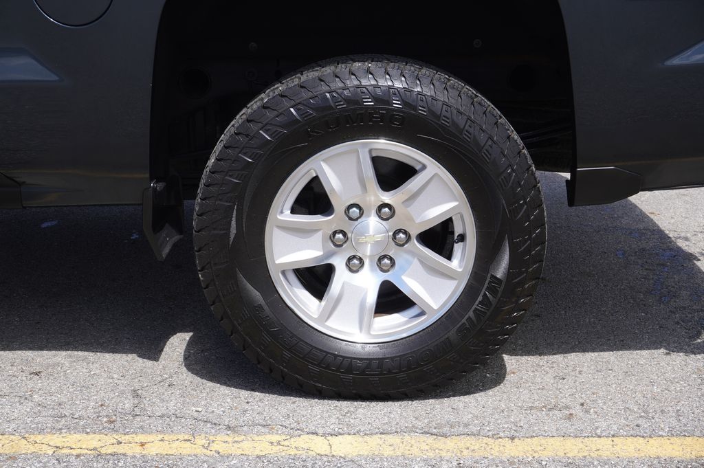 used 2018 Chevrolet Silverado 1500 car, priced at $23,085