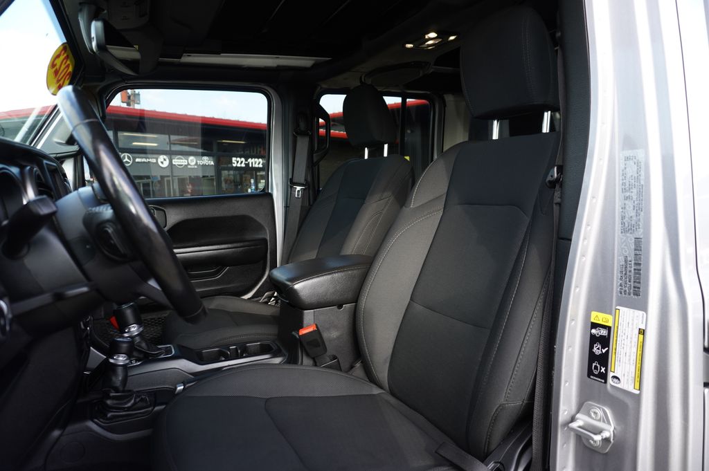 used 2021 Jeep Wrangler car, priced at $26,419