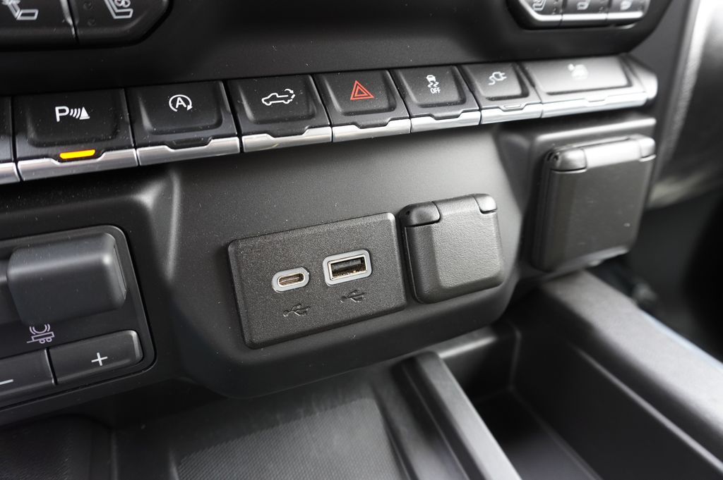 used 2019 GMC Sierra 1500 car, priced at $34,118