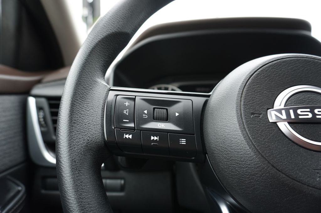 used 2023 Nissan Rogue car, priced at $21,034