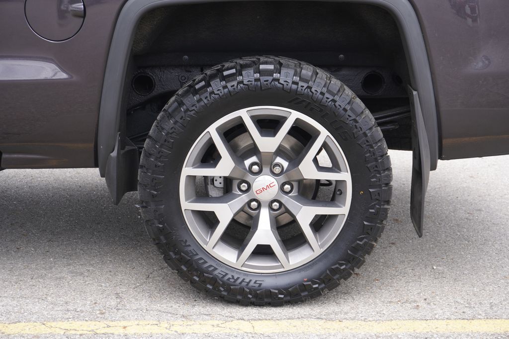 used 2015 GMC Sierra 1500 car, priced at $21,973