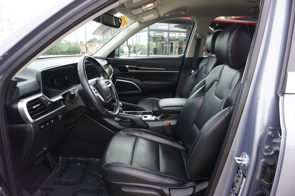 used 2023 Kia Telluride car, priced at $29,894