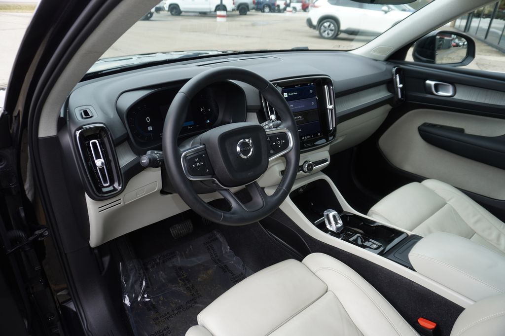 used 2023 Volvo XC40 car, priced at $22,421