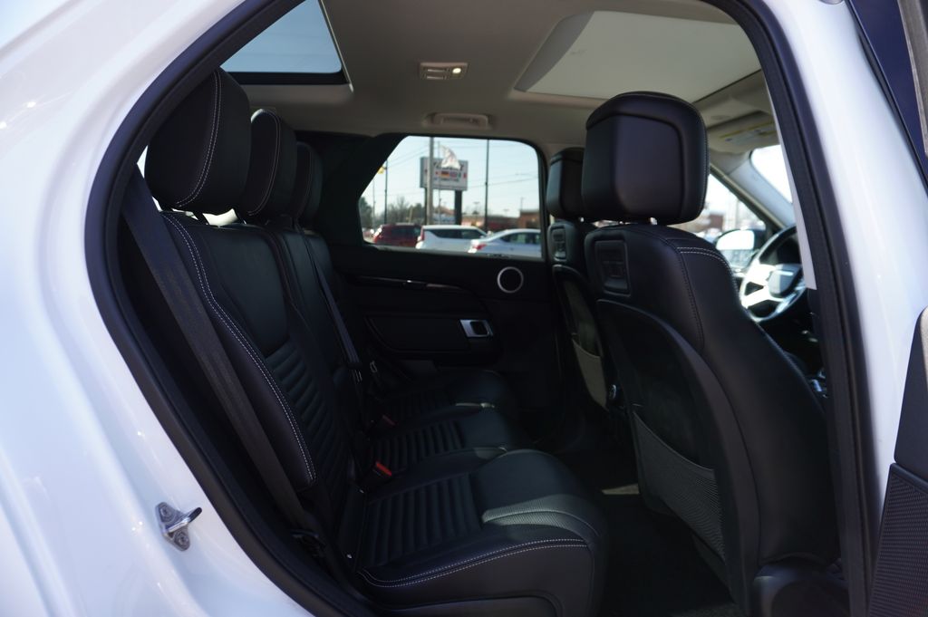 used 2024 Land Rover Discovery car, priced at $31,065