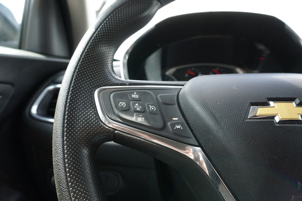 used 2020 Chevrolet Equinox car, priced at $14,961
