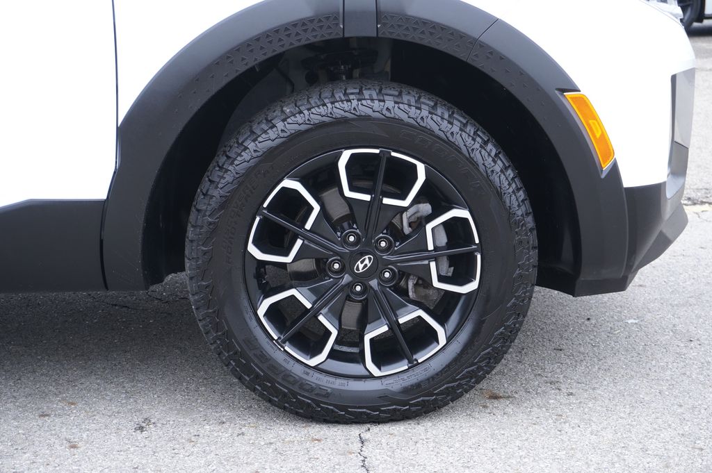 used 2022 Hyundai Santa Cruz car, priced at $18,707