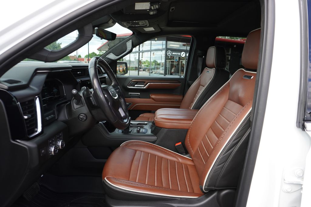 used 2024 GMC Sierra 1500 car, priced at $54,622